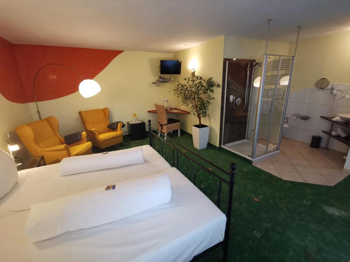 Am Hirschhorn Hotel 4*