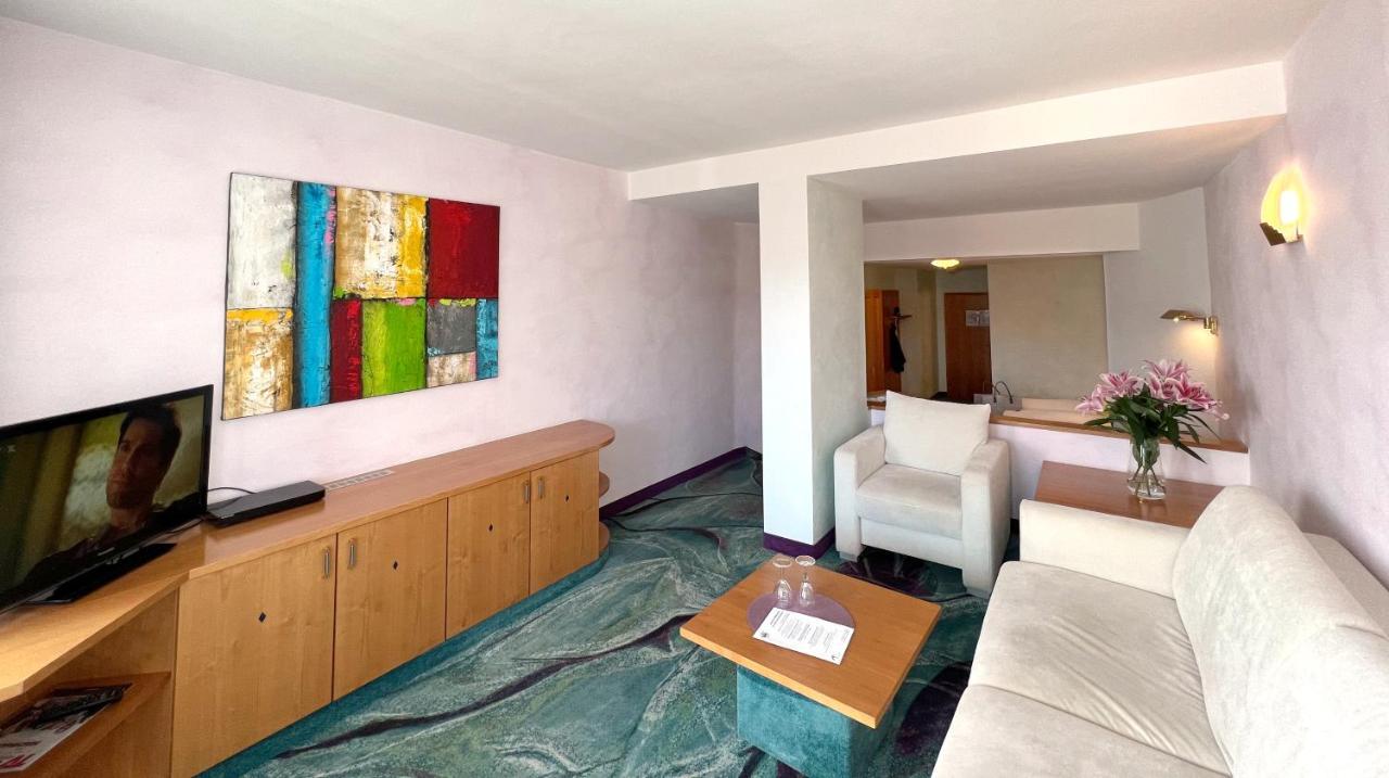 Hotel Am Hirschhorn 4*
